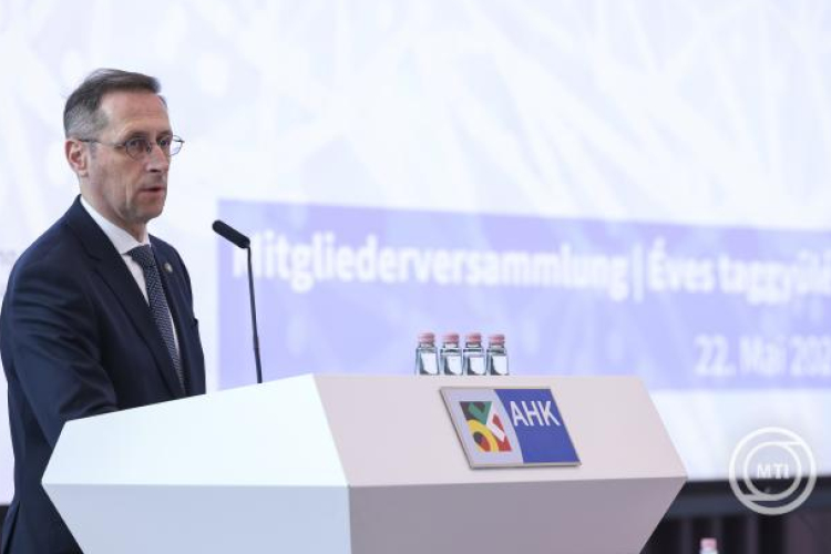 Varga Mihály: a fenntartható gazdasági növekedéshez stabil pénzügyi rendszer kell