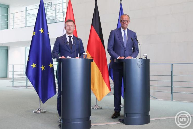 Magyar Péter: Magyarország konstruktív partner lesz Európában