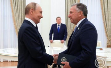 Fogadta az amerikai elnök különmegbízottját Vlagyimir Putyin