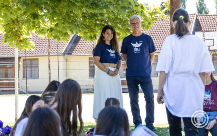 Soltész Miklós: támogatta a kormány a református egyház balatonfenyvesi gyermektáborának felújítását